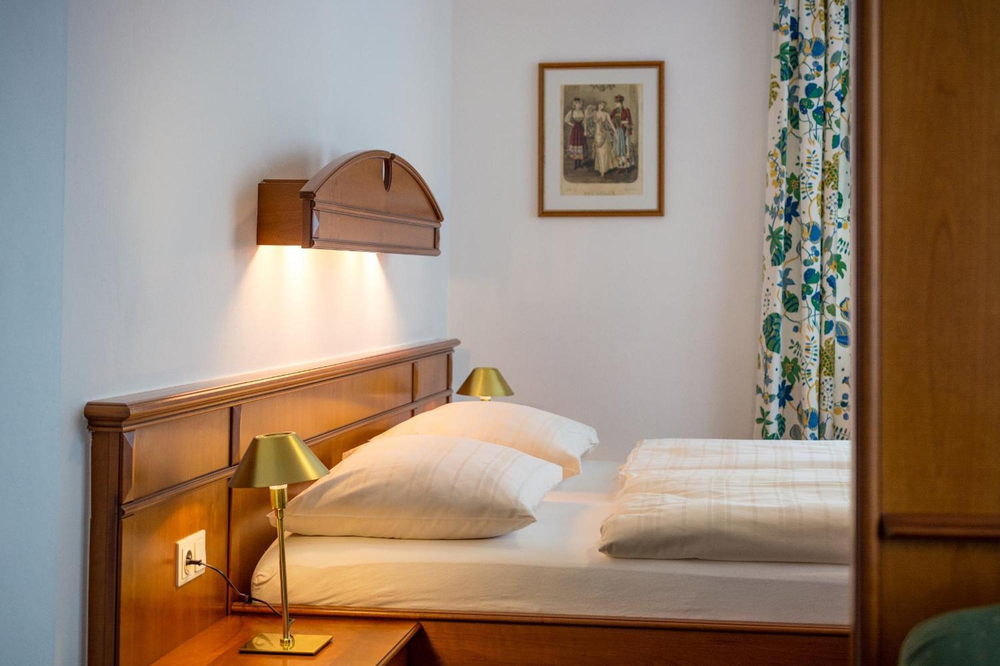 Landhotel Post Ebensee Am Traunsee ***S Екстериор снимка
