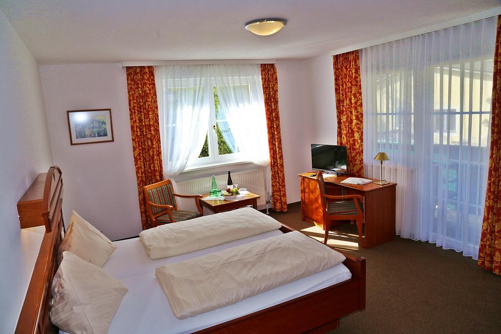 Landhotel Post Ebensee Am Traunsee ***S Екстериор снимка